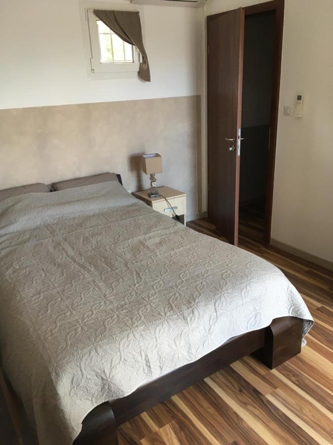 Zilia Casa Basgiu, Chambres Avec Balcon Et Table D'Hotes المظهر الخارجي الصورة